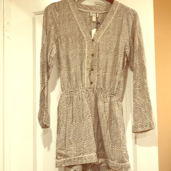 Mo:Vint New York Long Sleeve Polka Dot Romber in off-White/Black lightweight - Picture 2 of 2